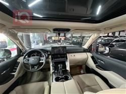 تۆیۆتا لاند کروزەر